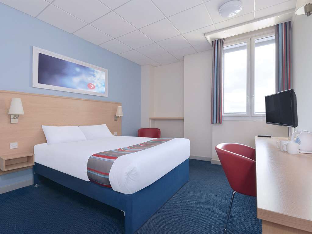 Travelodge Reading Whitley Rom bilde
